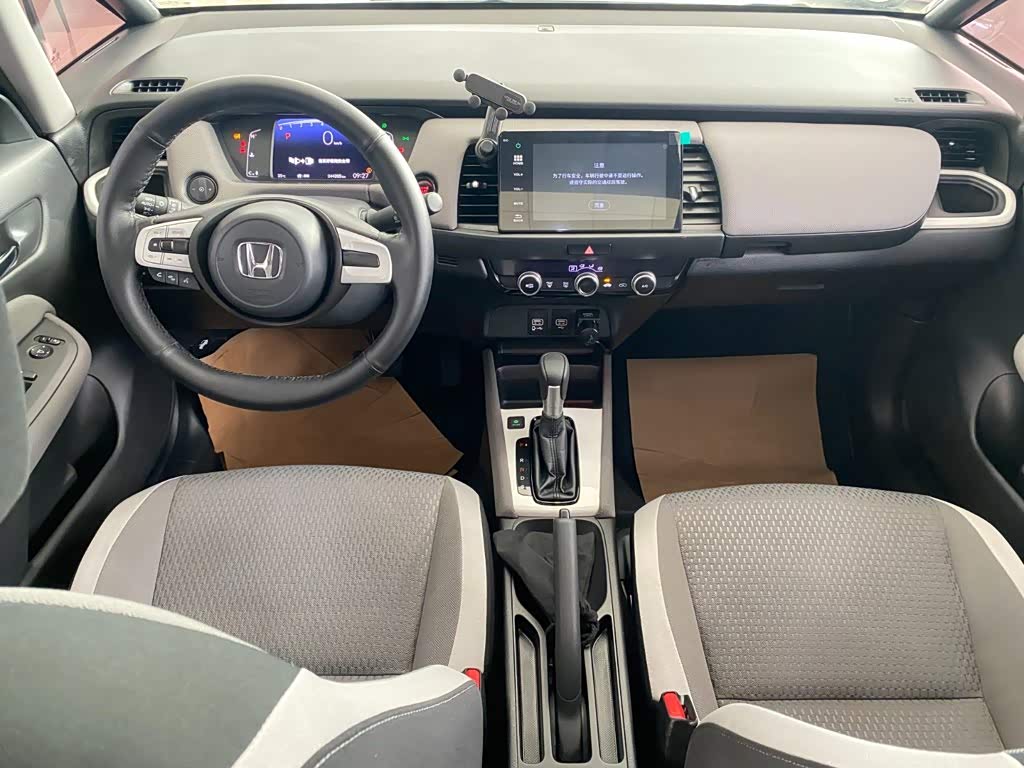 Honda Life 1.5 л 2021 г. Белый, пробег 44000 км
