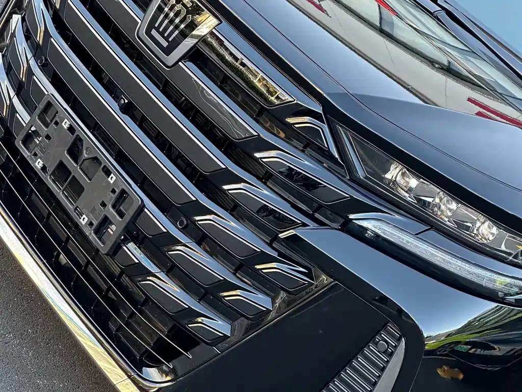 Toyota Vellfire — миниатюра 24