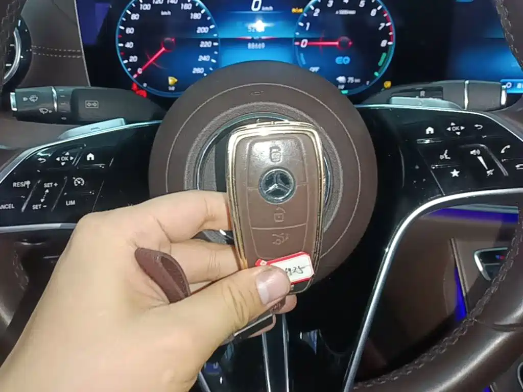 Mercedes-Benz E-Class E 2023 E 350 e L