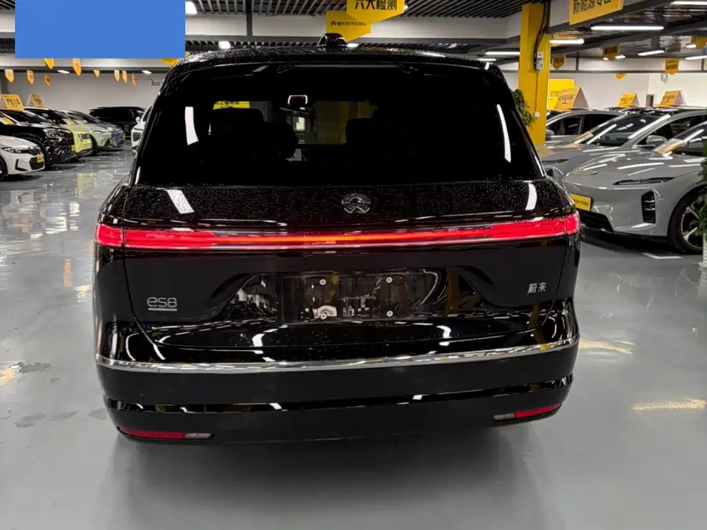 NIO ES8 2026 мест Executive