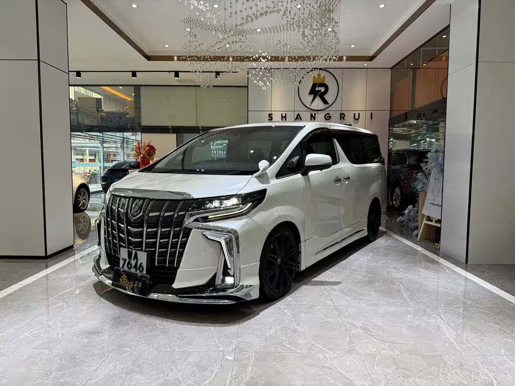 Toyota Alphard 2018