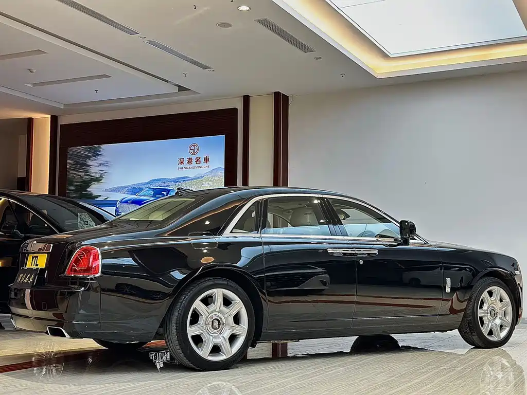 Rolls-Royce Ghost 2010 6.6T Standard