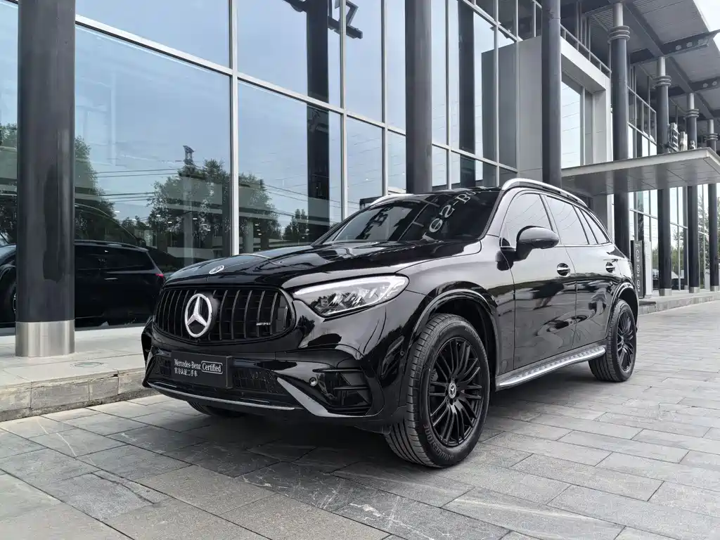 Mercedes-Benz GLC 2025 GLC 300 L 4MATIC 5 мест