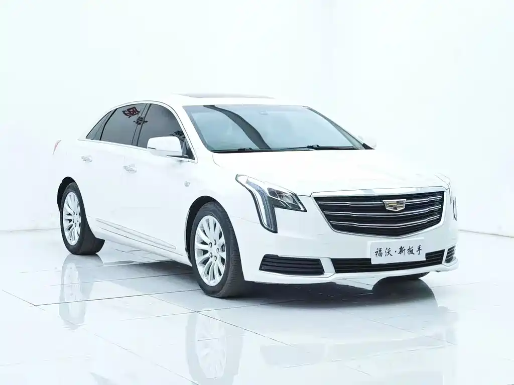 CADILLAC XTS