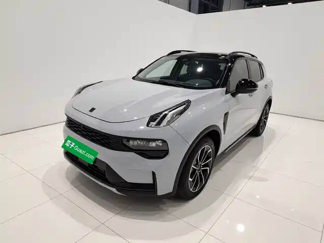 2023 Lynk & Co 01
