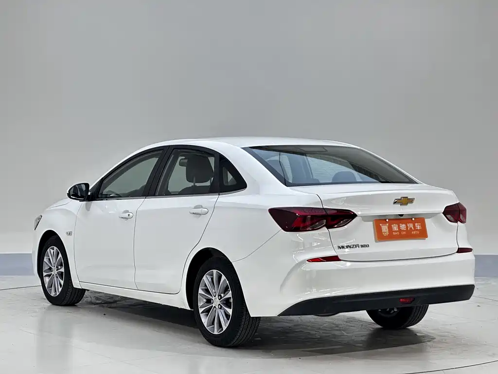 Chevrolet Monza 2022 320 AT Enjoy