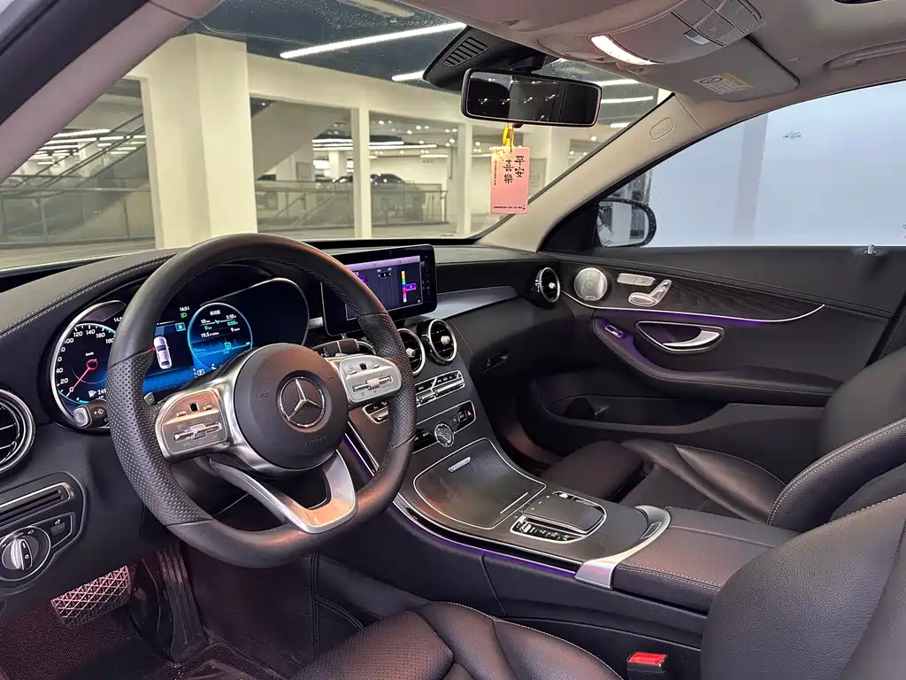 Mercedes-Benz C-Class — миниатюра 5