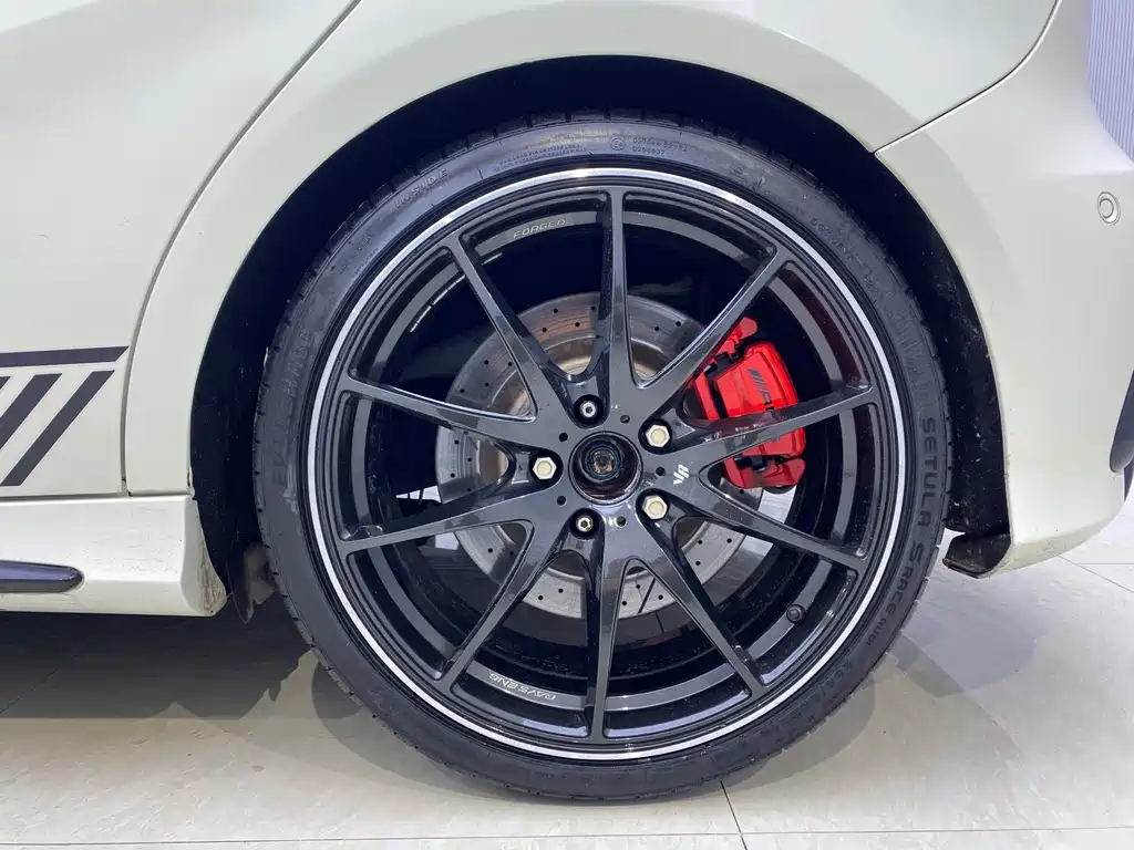 MERCEDES-BENZ A CLASS AMG