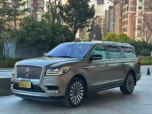 lincoln navigator
