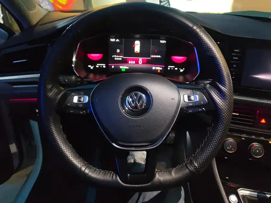 Volkswagen Sagitar — миниатюра 15
