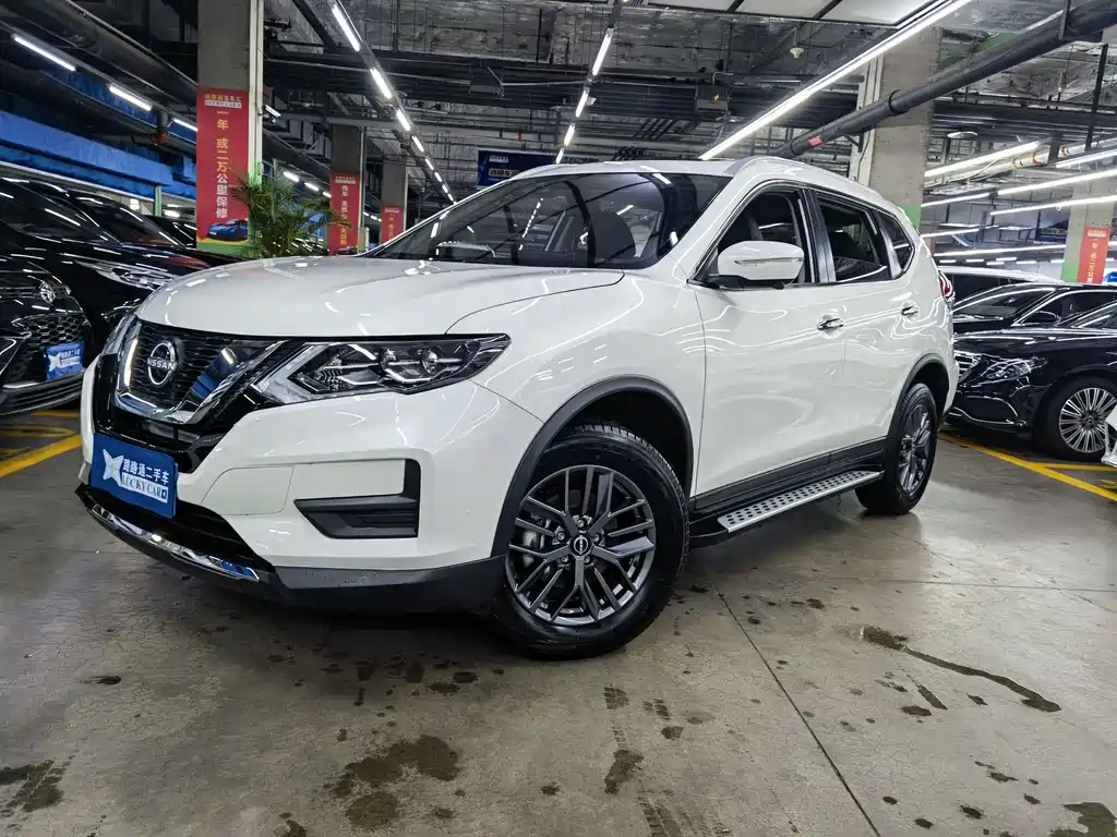Купить Nissan X-Trail