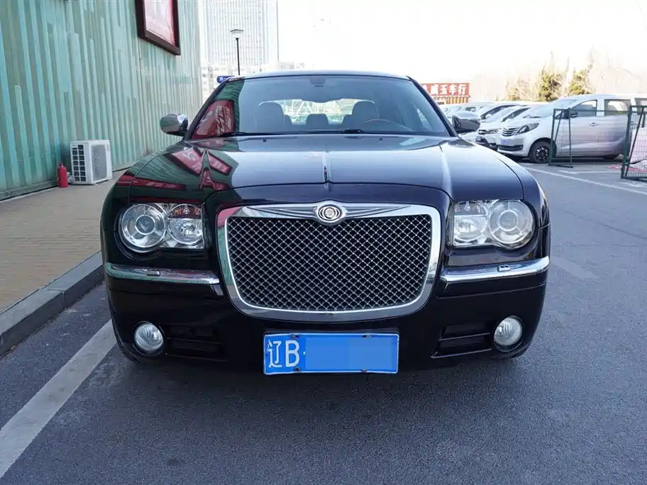 Chrysler 300C 2004 3.5 V6