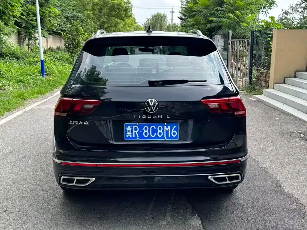 Volkswagen Tiguan L L 2025 300TSI AT
