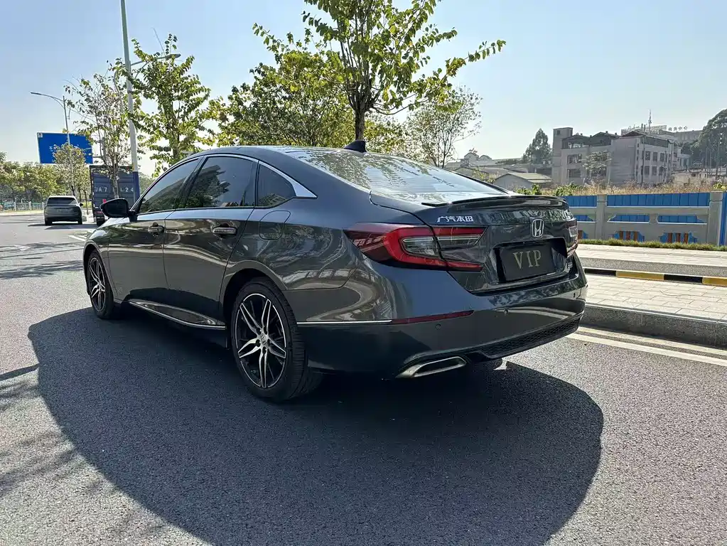 Honda Accord 2022 260TURBO Luxury