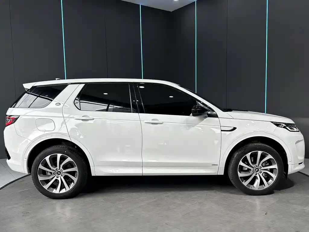 Land Rover Discovery Sport 2020 249PS R-Dynamic 5 мест