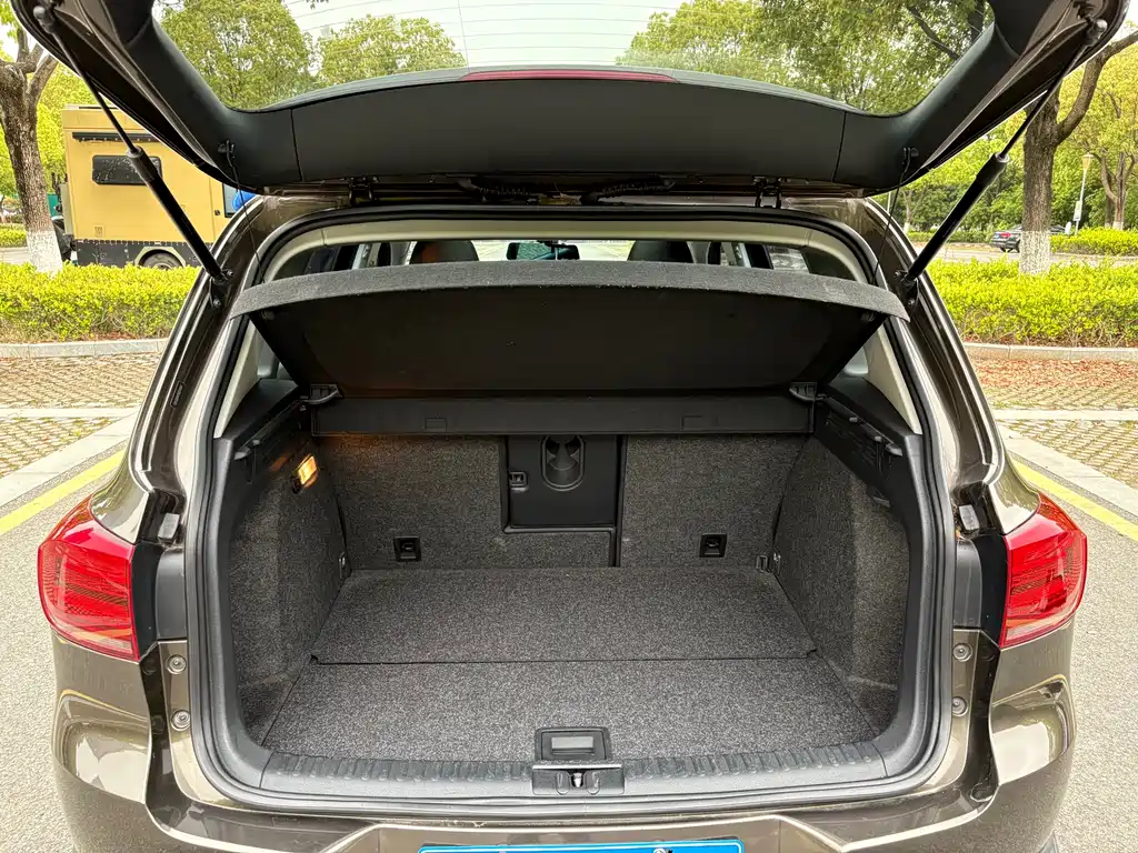 Volkswagen Tiguan 300TSI Auto 2WD Luxury Edition, фото 23