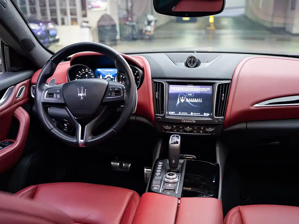 Maserati Levante — миниатюра 8