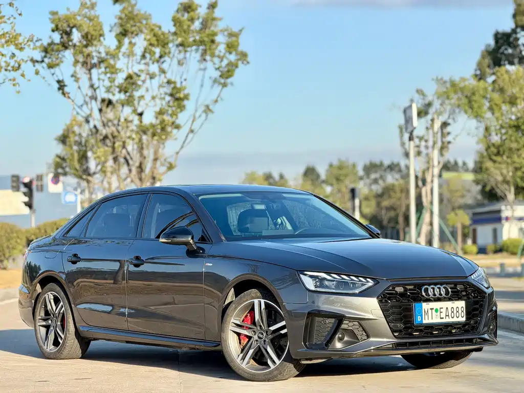 Audi A4L — миниатюра 3