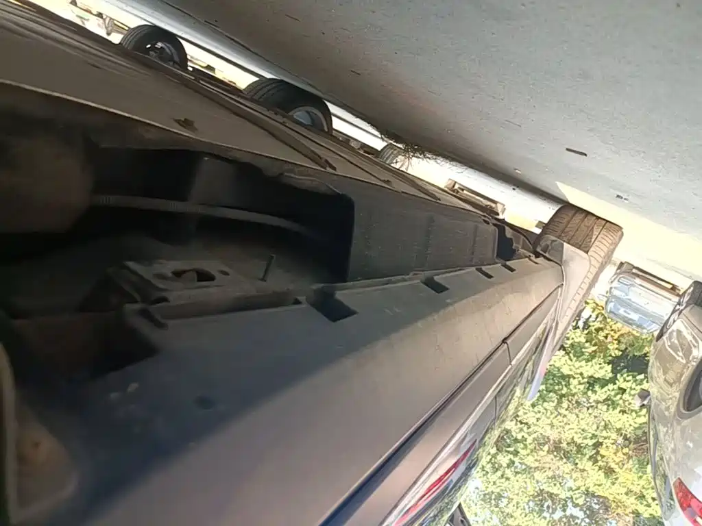 BYD Tang New Energy — миниатюра 22