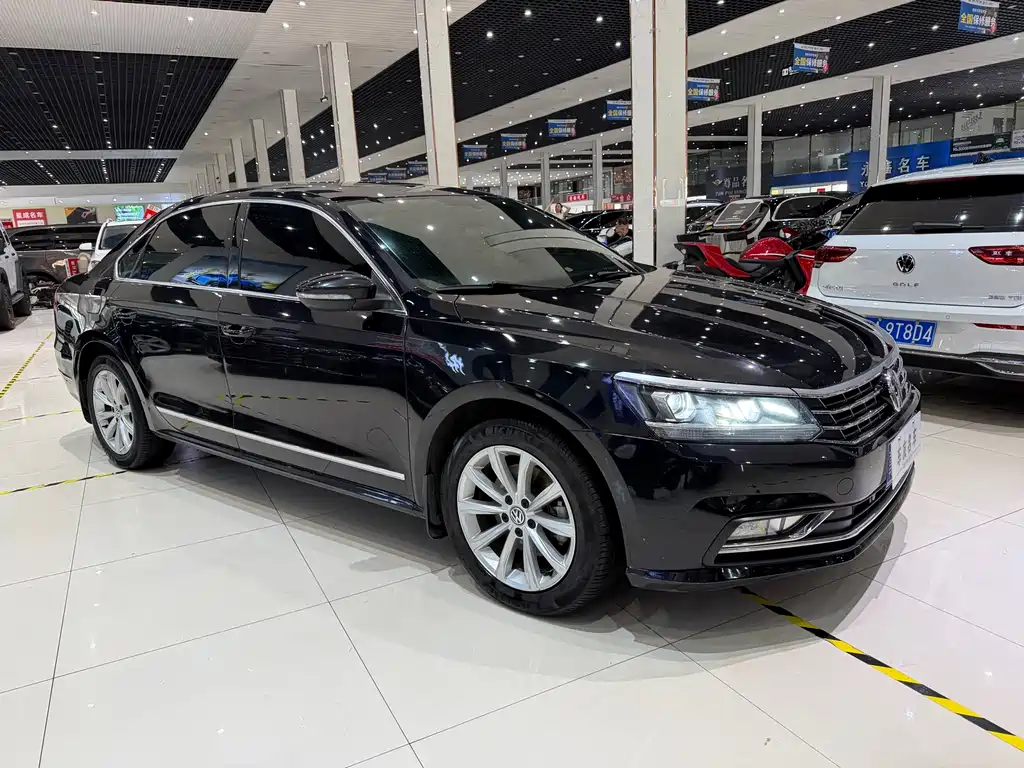 Volkswagen Passat 2017 330TSI DSG