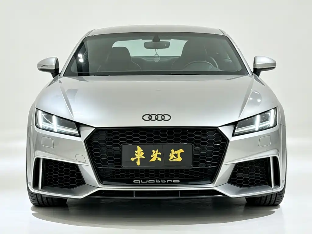 Audi TT — миниатюра 2