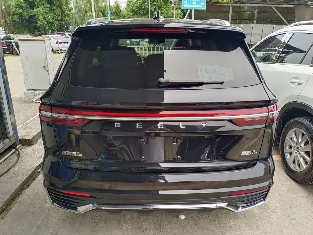 Geely Xingyue L — миниатюра 15