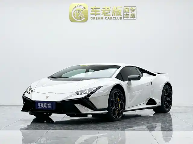 LAMBORGHINI HURACÁN
