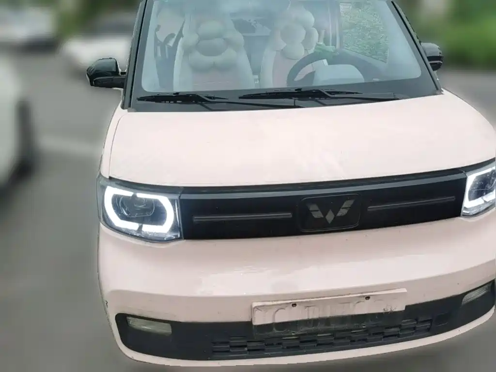 Wuling MINIEV — миниатюра 6