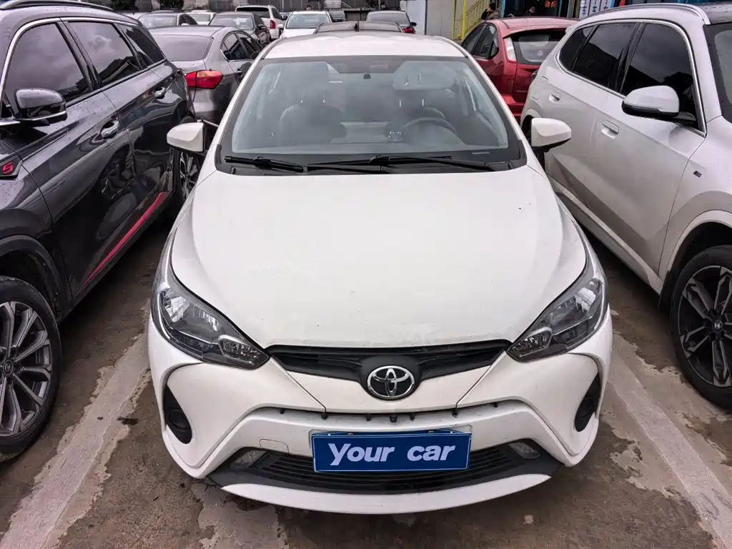 TOYOTA YARIS L TO ENJOY