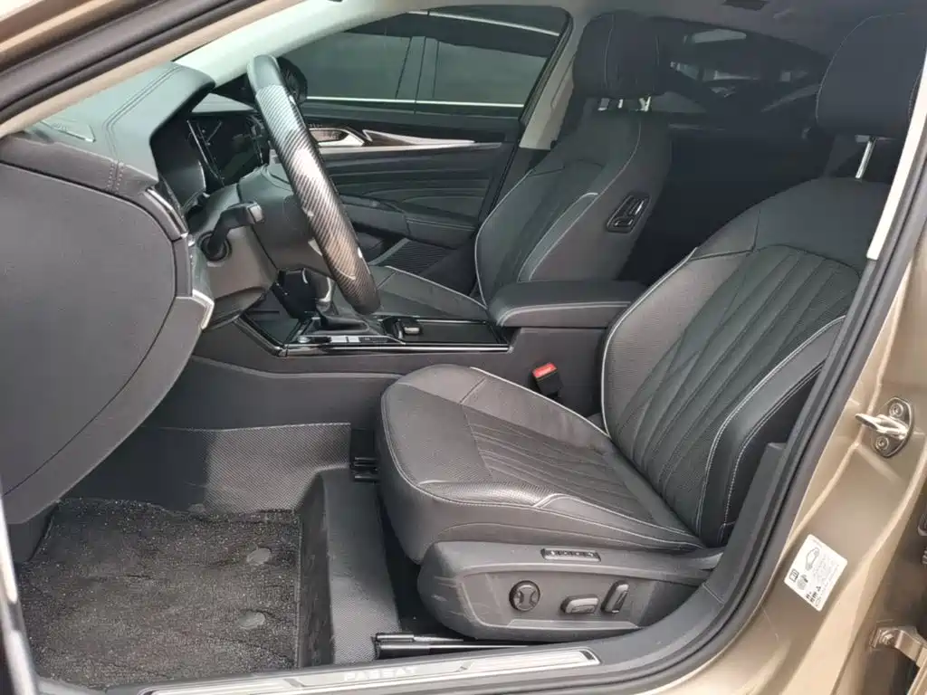 Volkswagen Passat — миниатюра 15