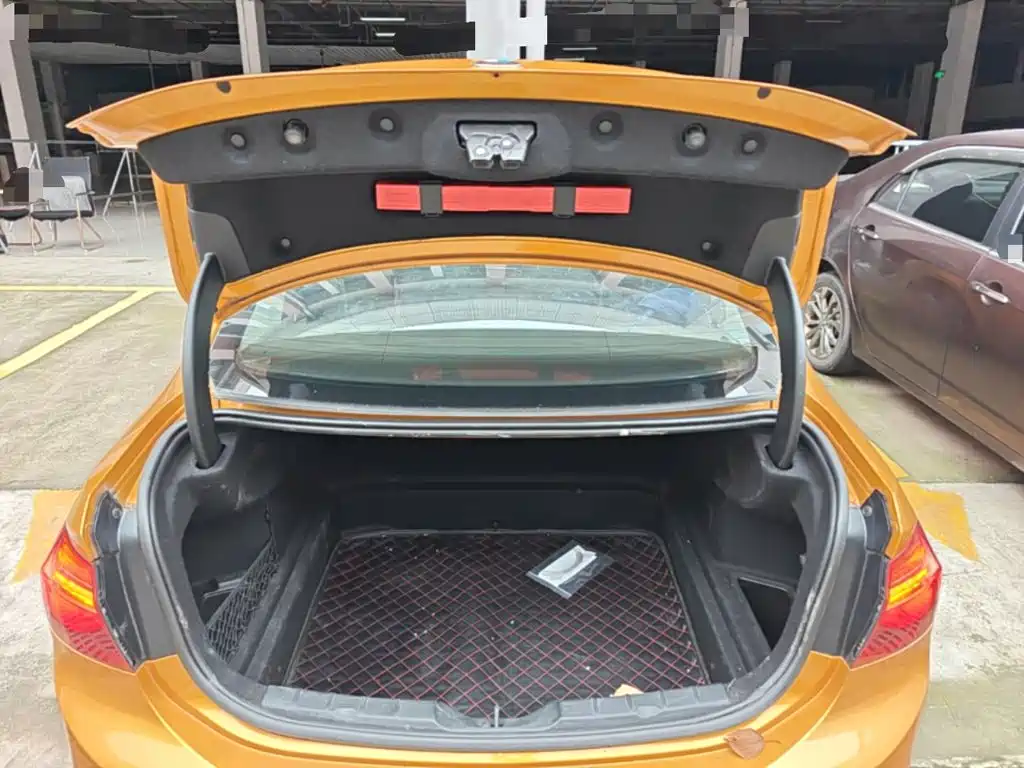 BMW 1 Series — миниатюра 19