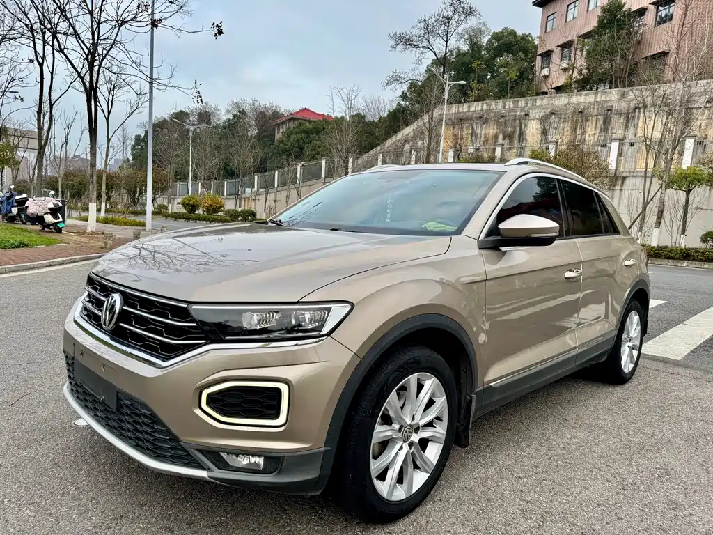 Купить Volkswagen T-Roc