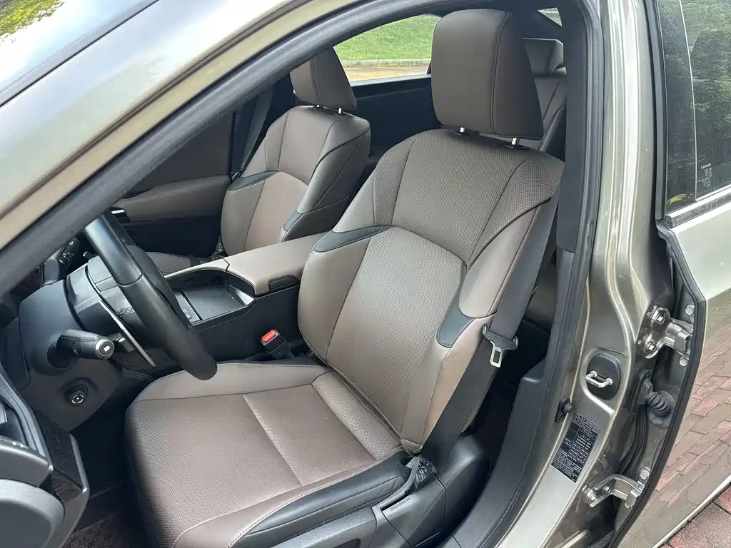 Lexus ES — миниатюра 9