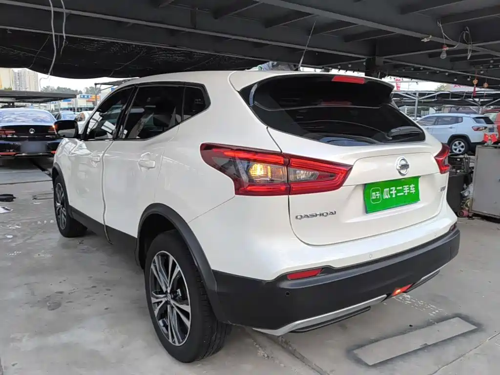 Nissan Qashqai — миниатюра 5