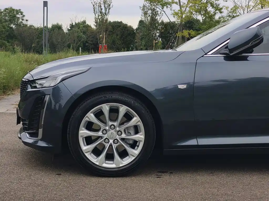 Cadillac CT5 — миниатюра 23