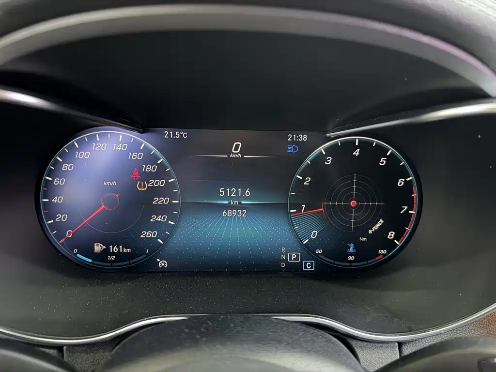 Mercedes-Benz C-Class — миниатюра 11