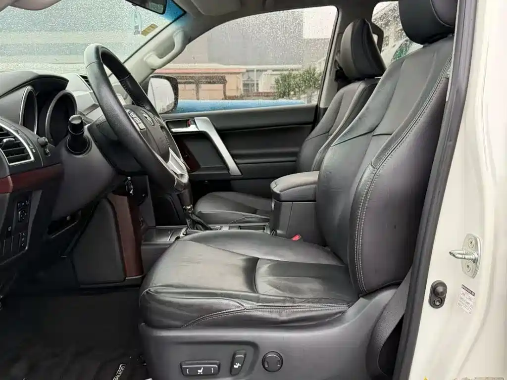 Toyota Land Cruiser Prado 2016 3.5L AT TX-L