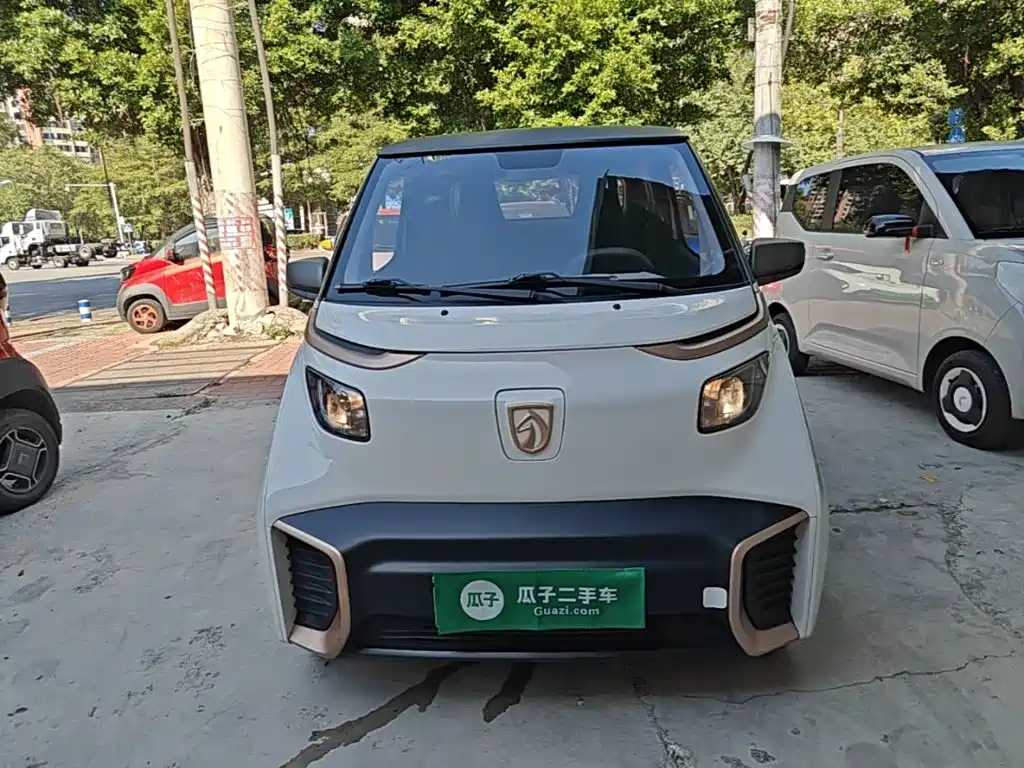 Baojun E200 — миниатюра 3