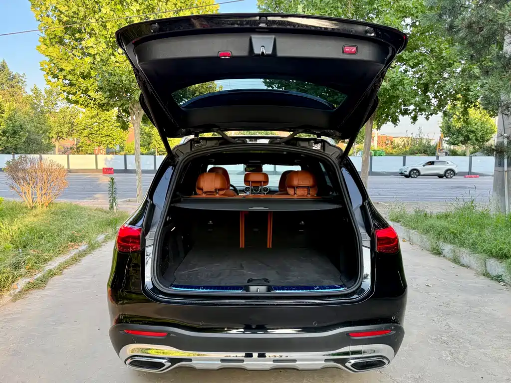 Mercedes-Benz GLC — миниатюра 10