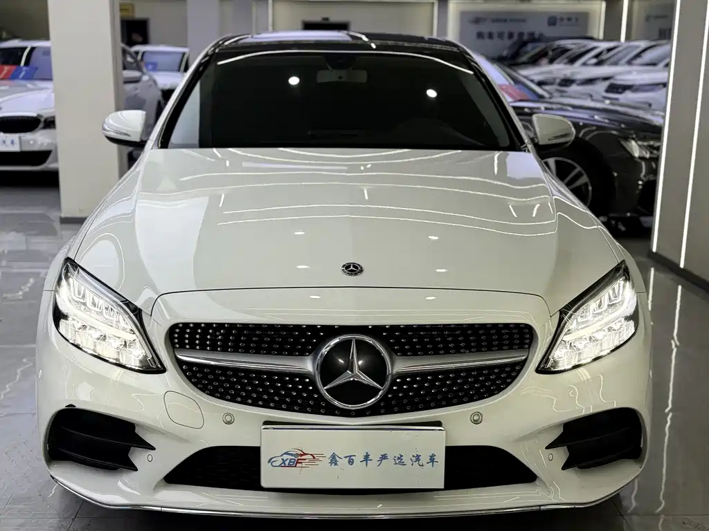 Mercedes-Benz C-Class — миниатюра 2