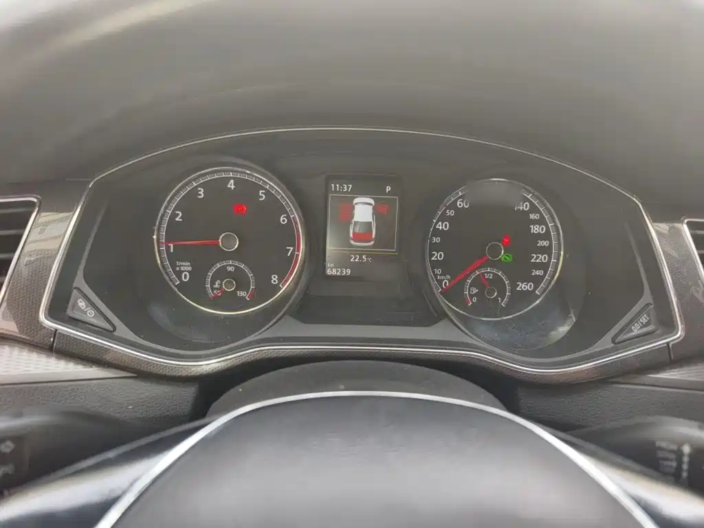 Volkswagen Passat — миниатюра 4