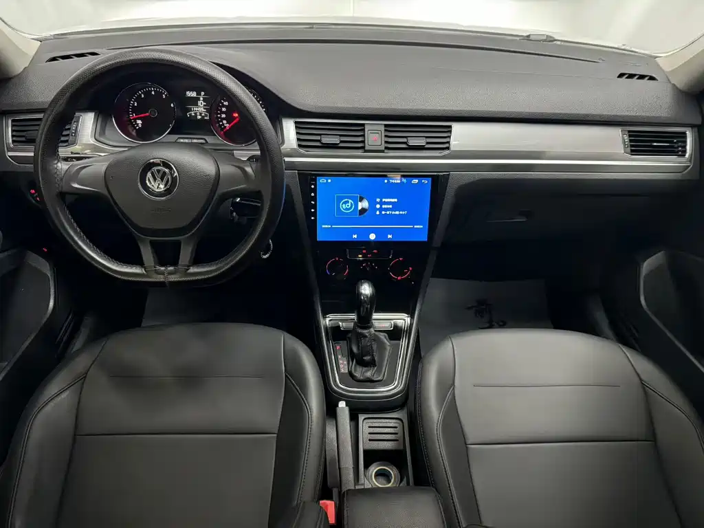 Volkswagen Bora — миниатюра 8