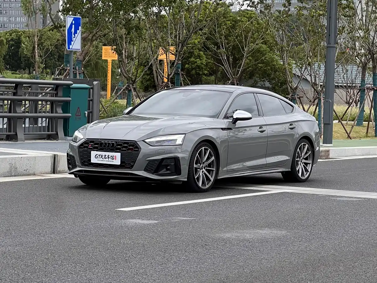 奥迪S5 2022款 S5 3.0T Sportback 2023