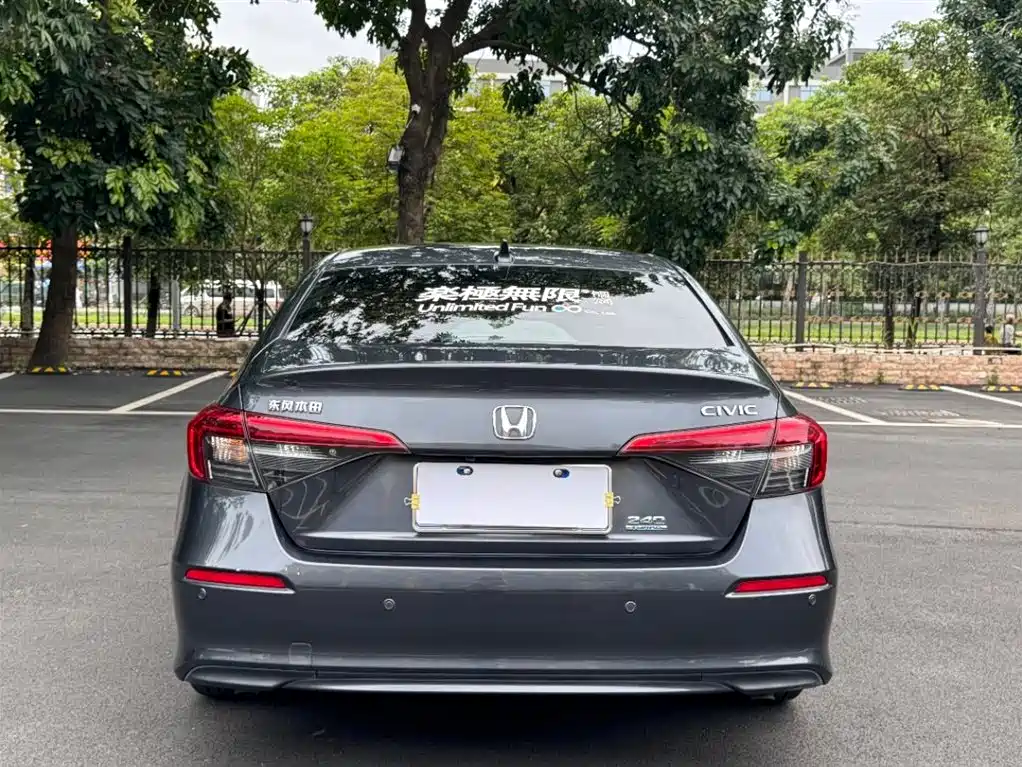 Honda Civic 2022 240TURBO CVT