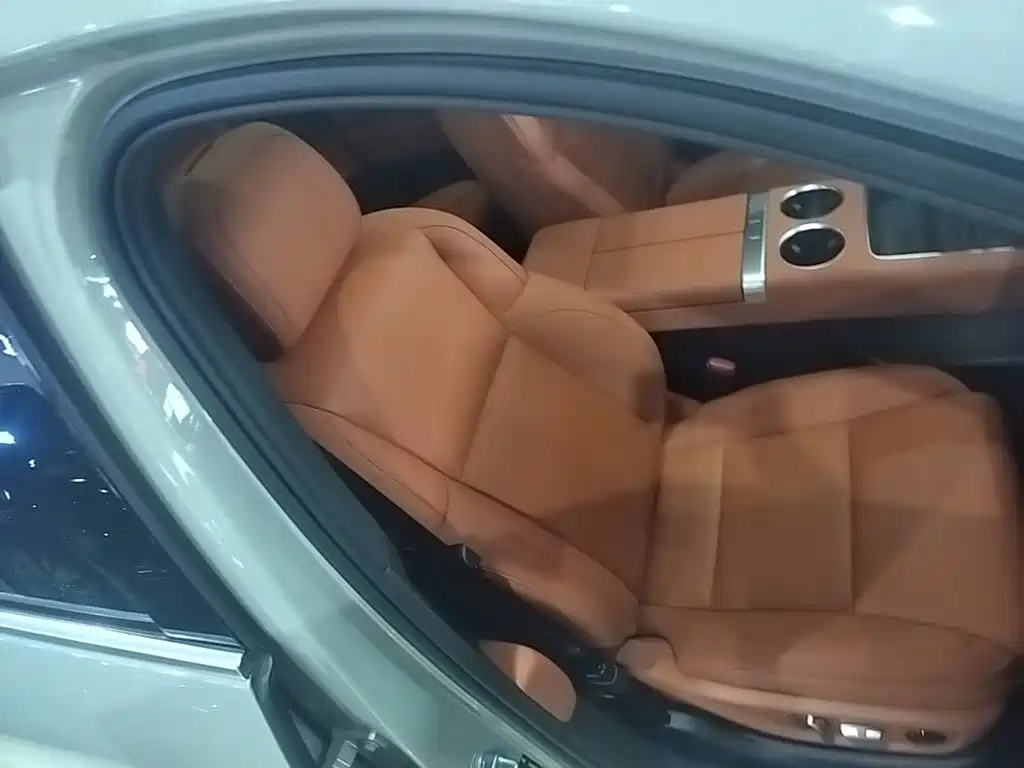 Li Auto Li L6 — миниатюра 25