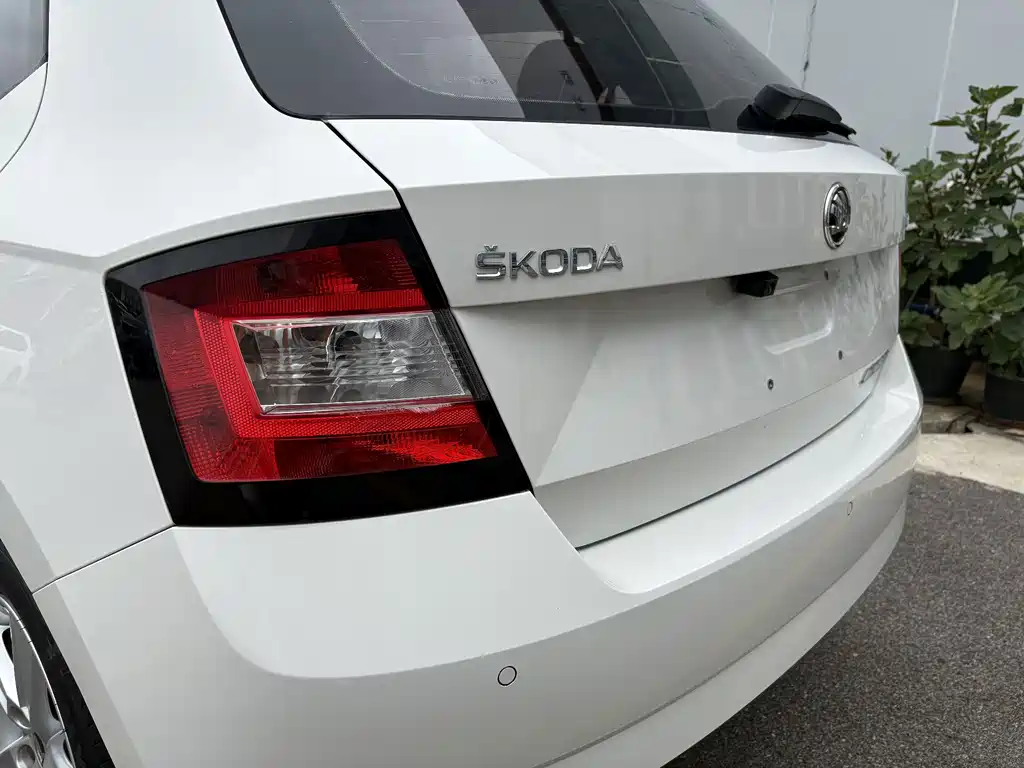Skoda Fabia — миниатюра 20