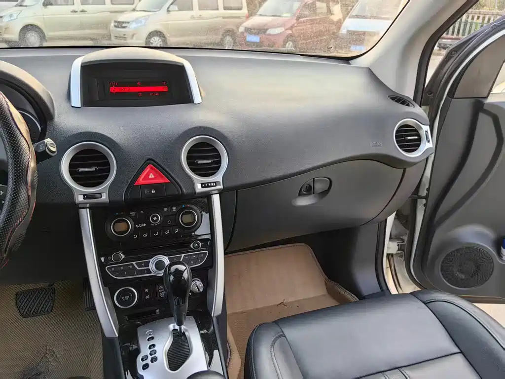 Renault Koleos (Import) — миниатюра 8