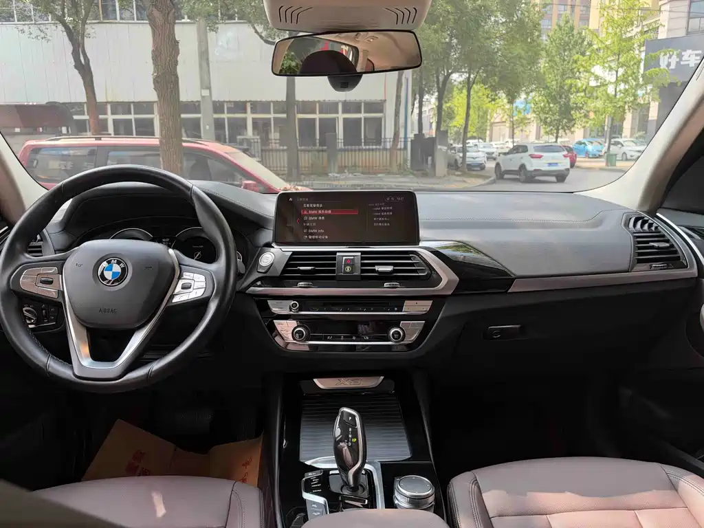 BMW X3 — миниатюра 6