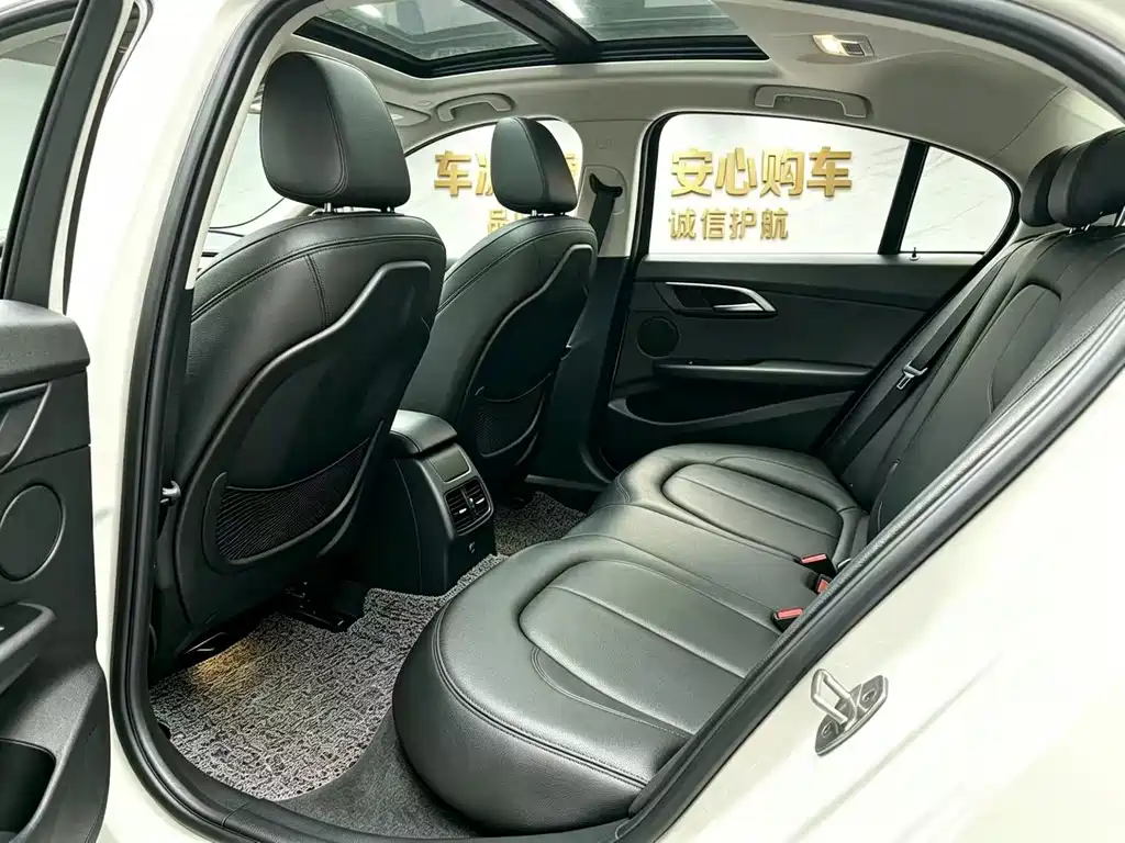 BMW 1 Series — миниатюра 8