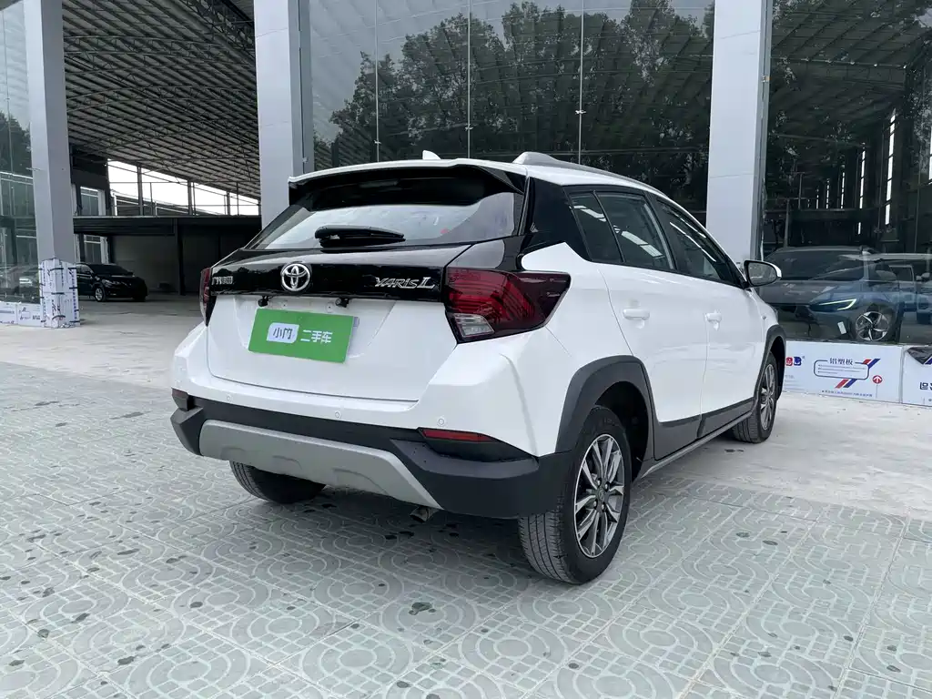 TOYOTA YARIS L ZHIXUAN